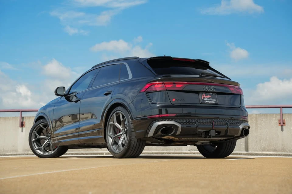 2025 Audi RS Q8 - Image 6 of 19