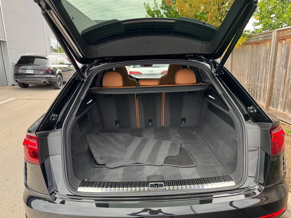 2025 Audi RS Q8 Performance - Image 14 of 15