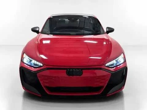2025 Audi RS e-tron GT - Image 7 of 15