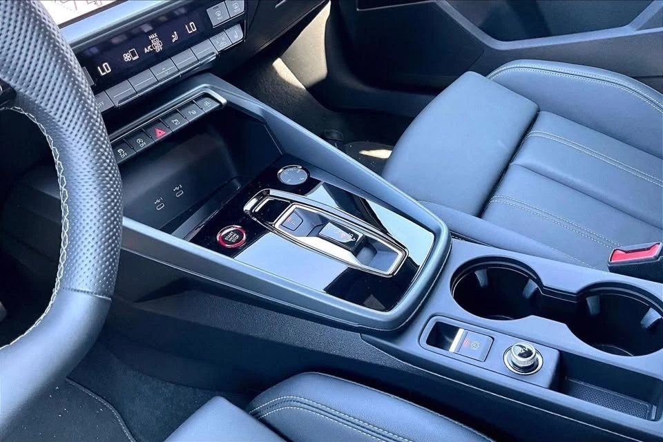 2025 Audi 8Y S3 - Image 12 of 20