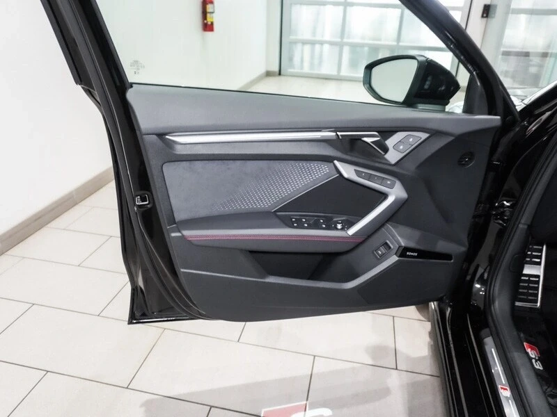 2025 Audi 8Y S3 - Image 9 of 10