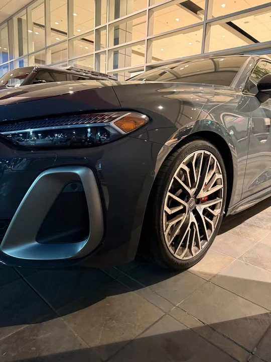 2025 Audi S5 - Image 4 of 11