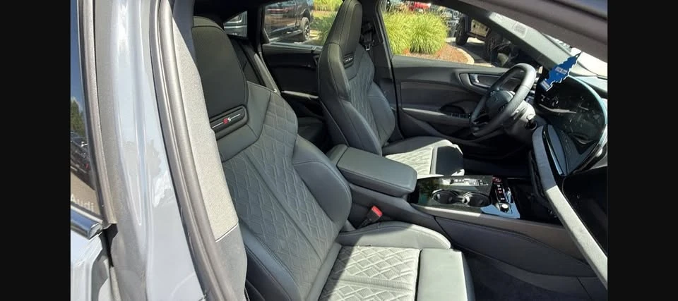 2025 Audi B9 S5 - Image 17 of 20