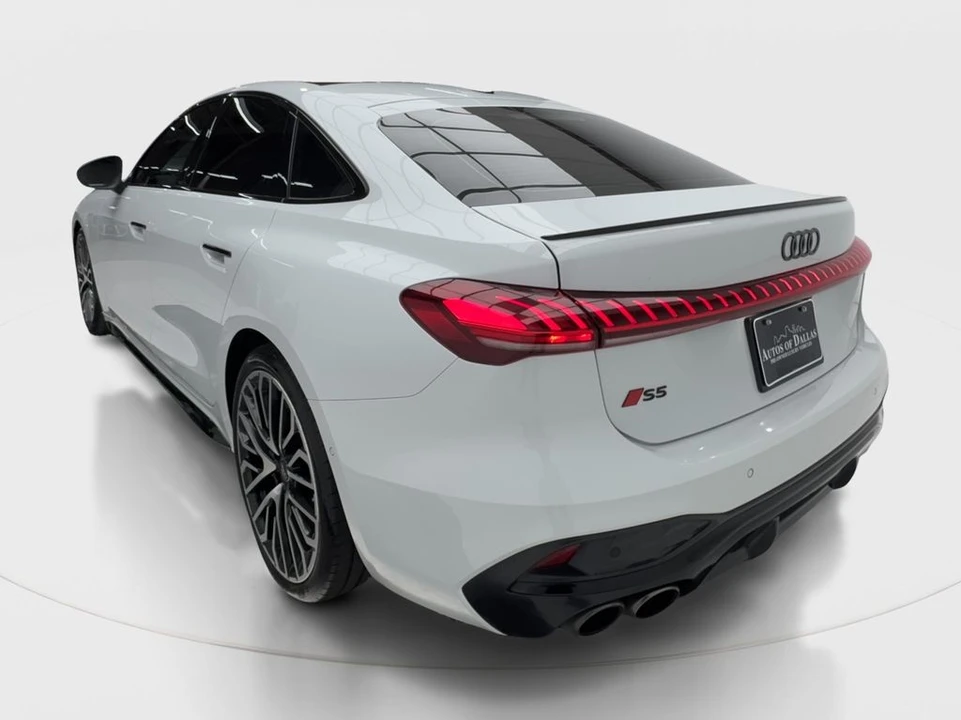 2025 Audi S5 - Image 10 of 31