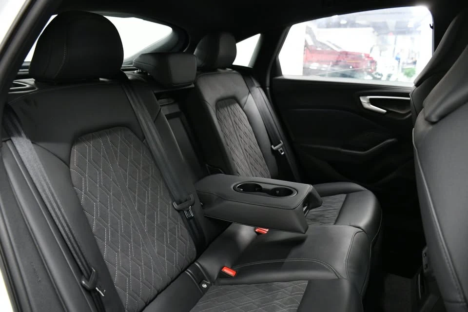 2025 Audi B9 S5 - Image 17 of 20