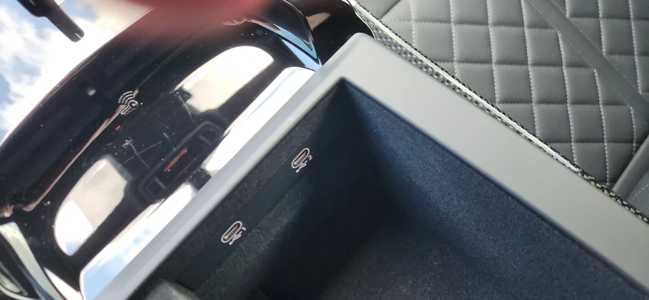 2025 Audi D5 S8 - Image 12 of 21