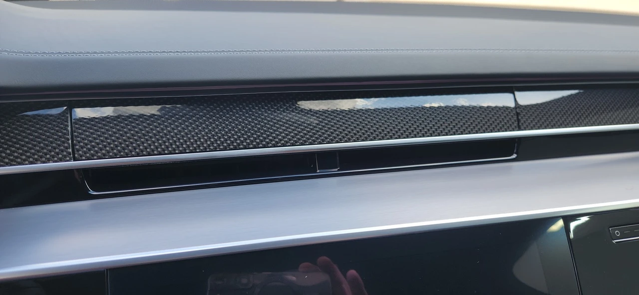 2025 Audi D5 S8 - Image 9 of 21