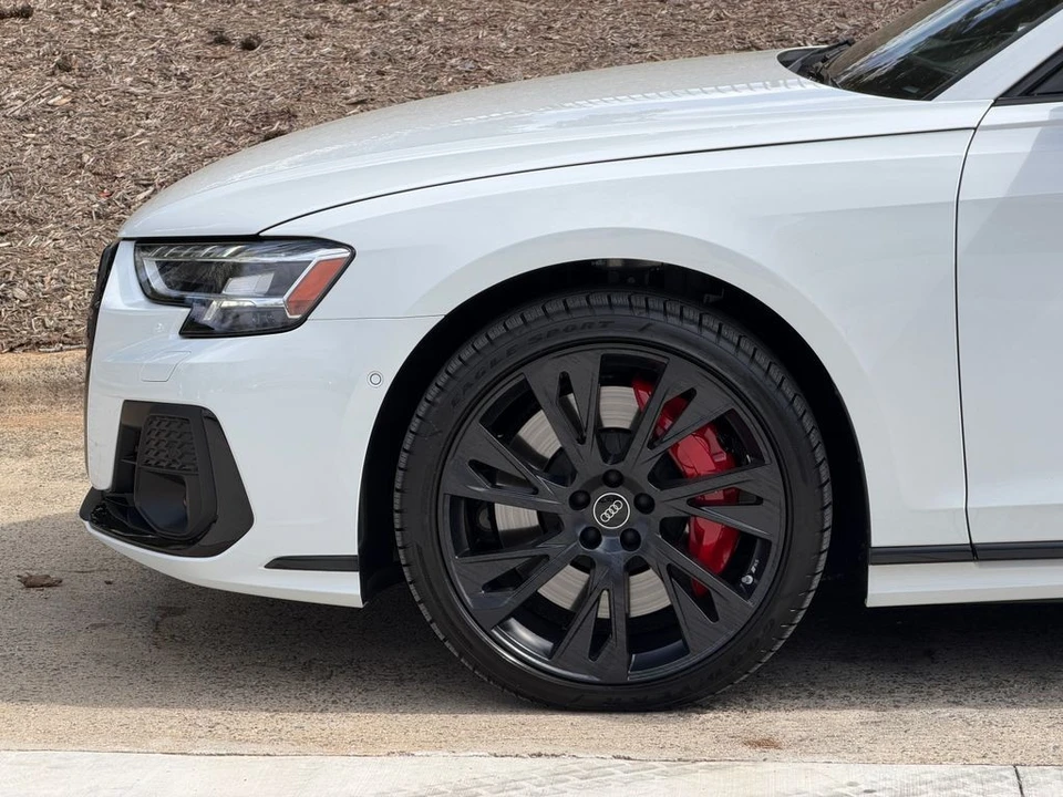 2025 Audi D5 S8 - Image 12 of 21