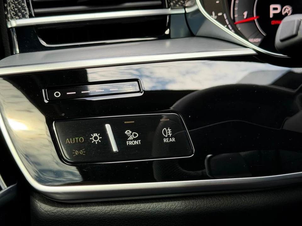 2025 Audi D5 S8 - Image 18 of 21