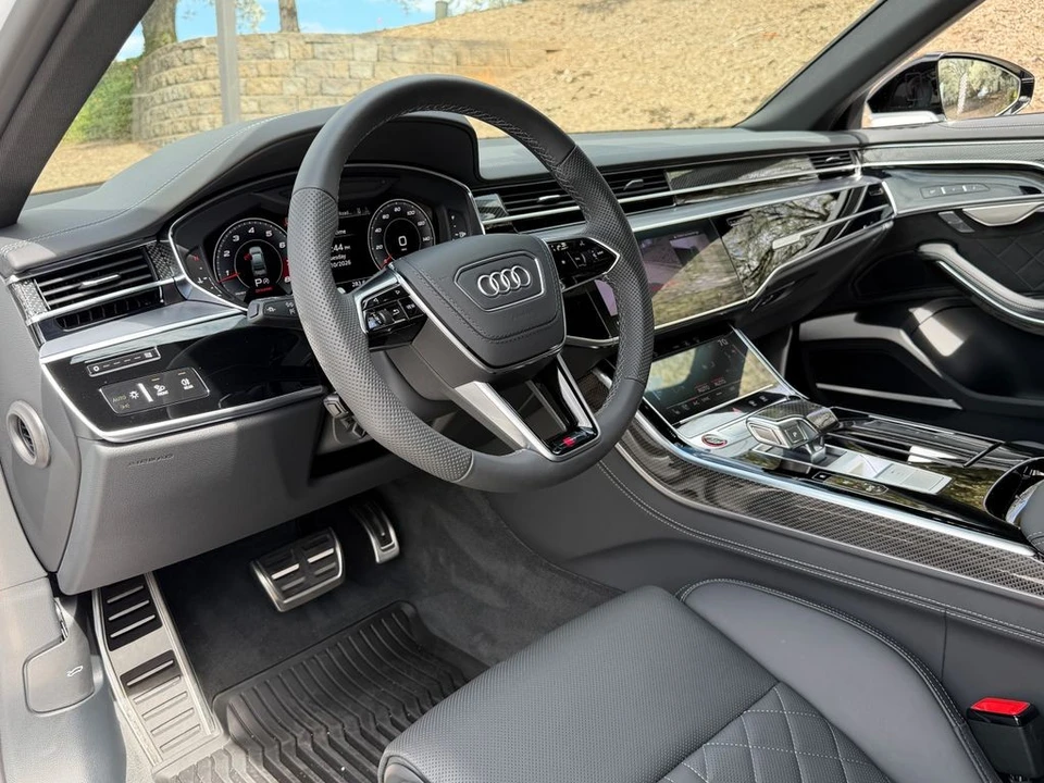 2025 Audi D5 S8 - Image 15 of 21