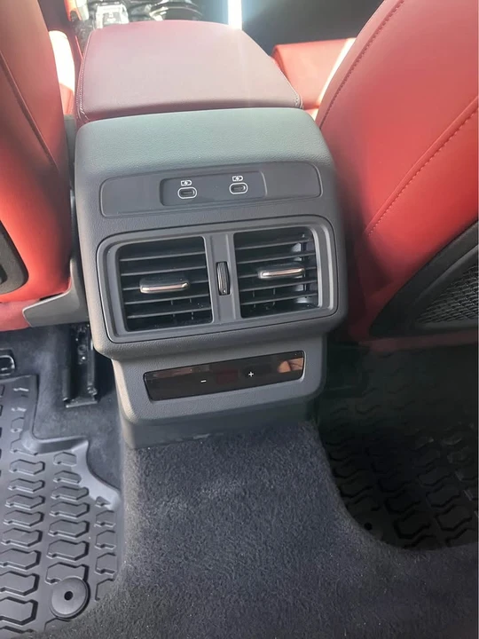 2025 Audi FY SQ5 - Image 11 of 19