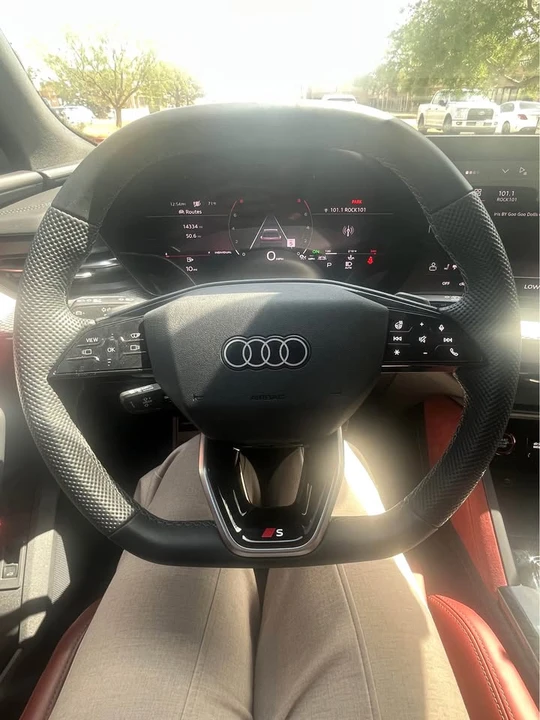 2025 Audi FY SQ5 - Image 15 of 19
