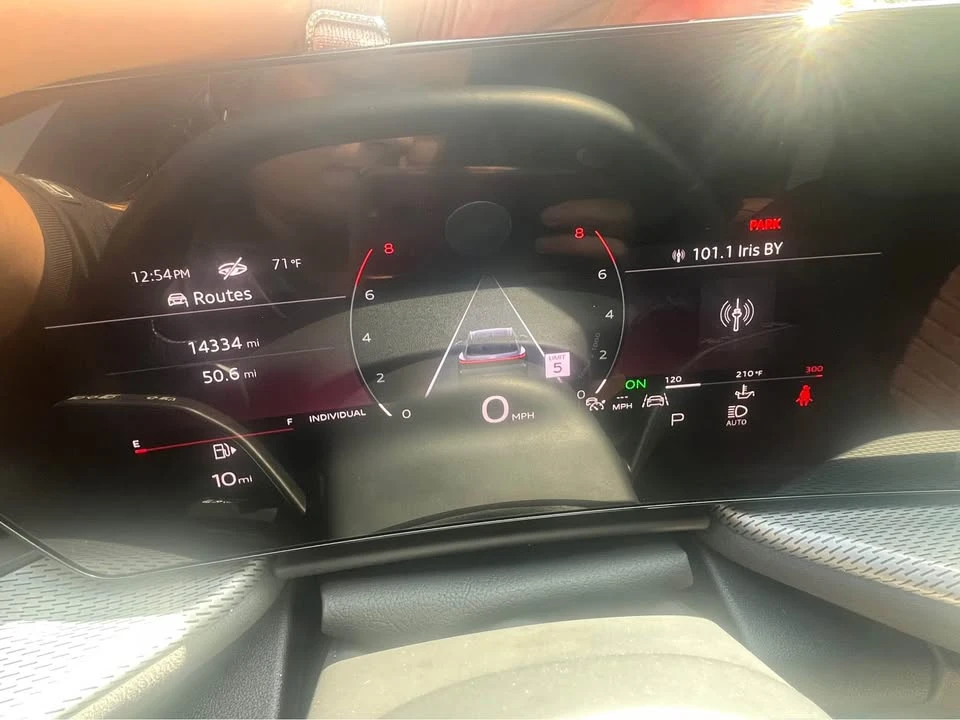 2025 Audi FY SQ5 - Image 16 of 19