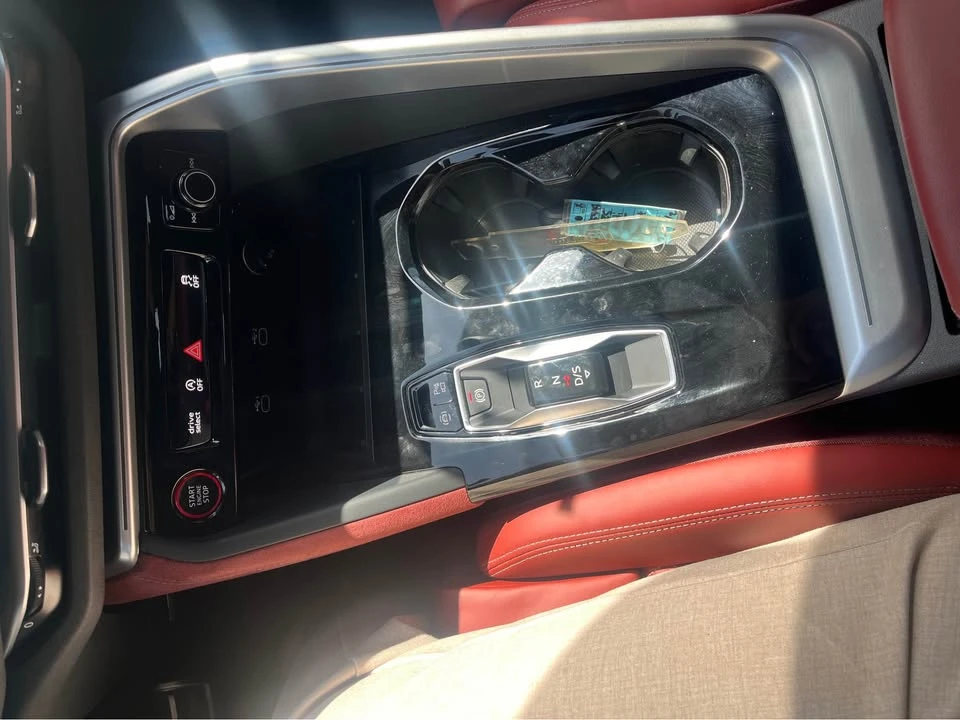 2025 Audi FY SQ5 - Image 18 of 19