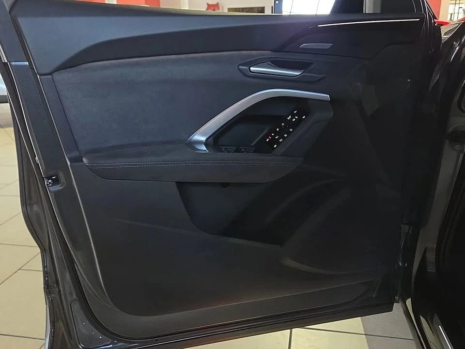 2025 Audi FY SQ5 - Image 17 of 17