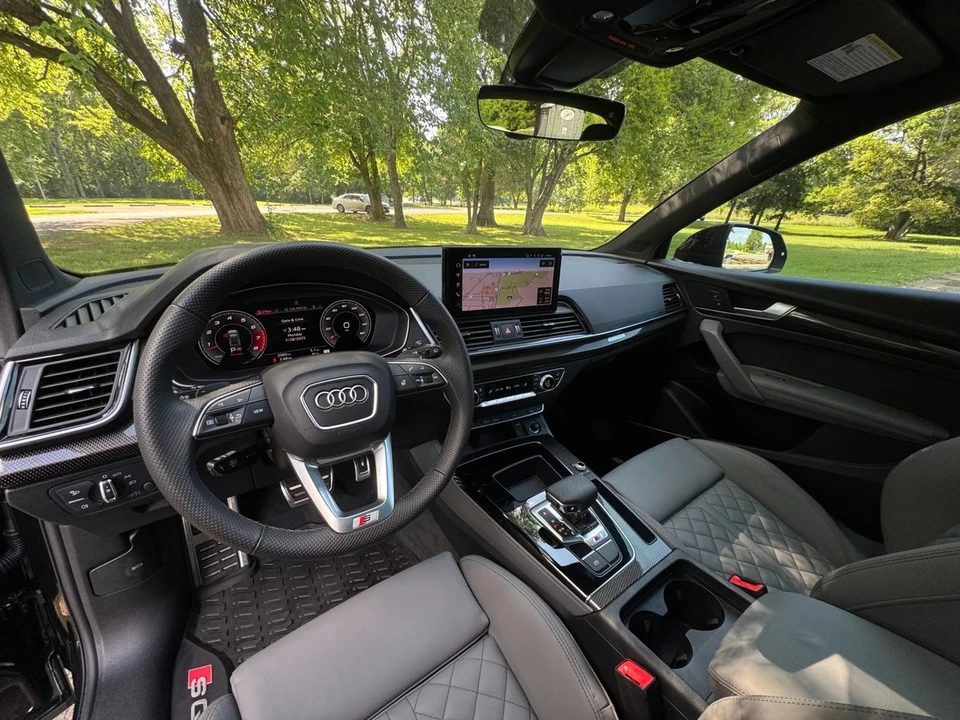 2025 Audi FY SQ5 - Image 10 of 12