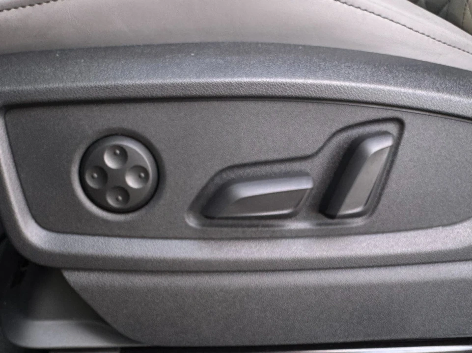2025 Audi FY SQ5 - Image 18 of 21
