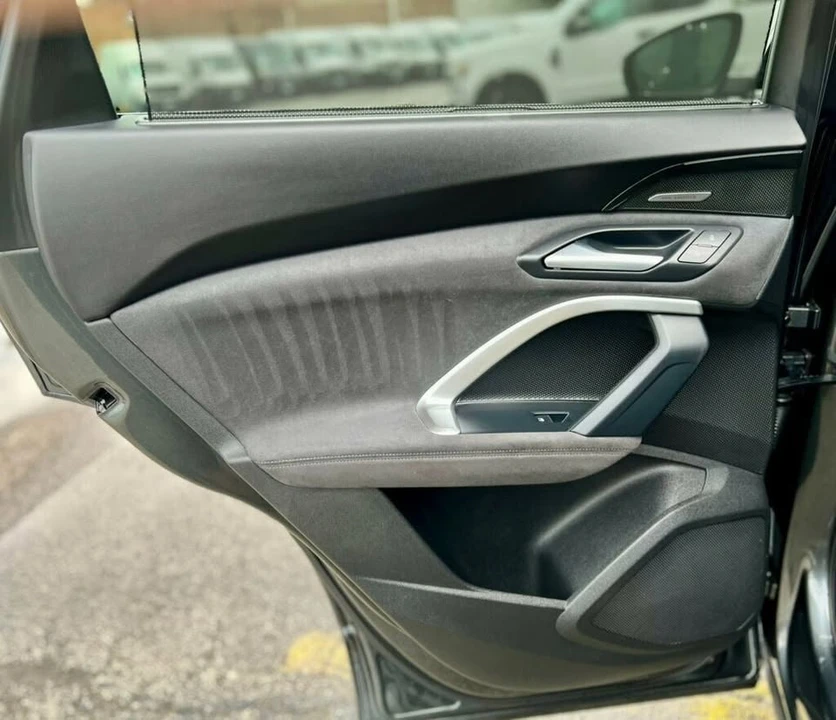 2025 Audi FY SQ5 - Image 15 of 20