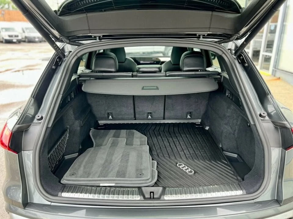 2025 Audi FY SQ5 - Image 7 of 20