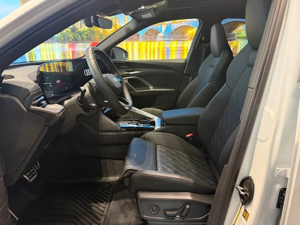 2025 Audi FY SQ5 - Image 12 of 20
