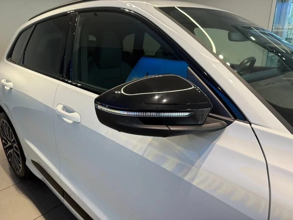 2025 Audi FY SQ5 - Image 8 of 20
