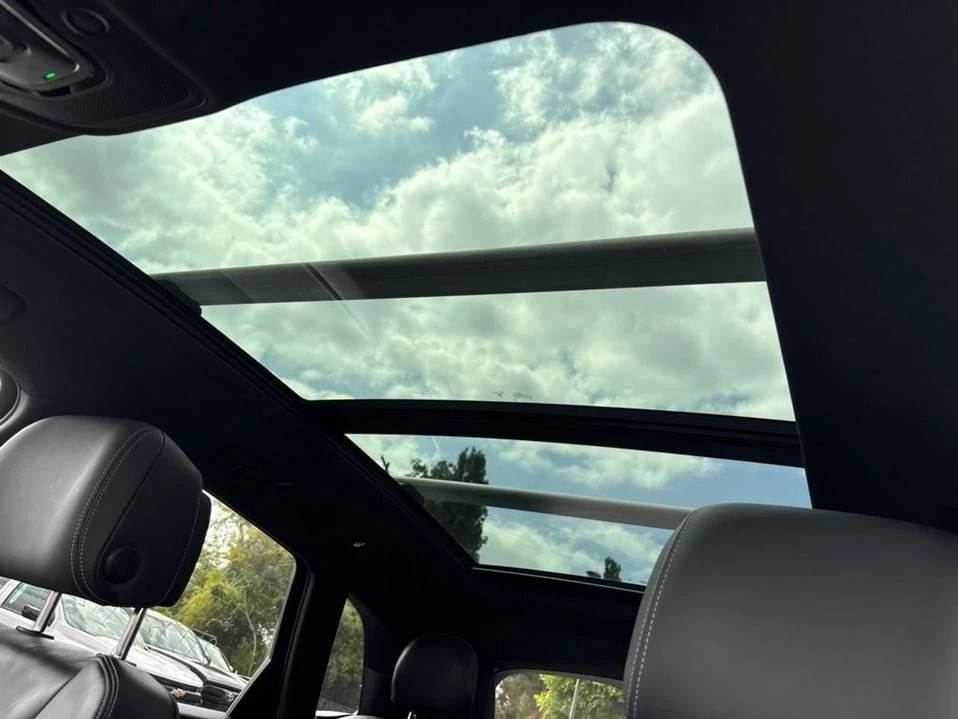 2025 Audi FY SQ5 - Image 3 of 20