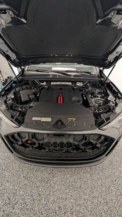 2025 Audi FY SQ5 - Image 4 of 15