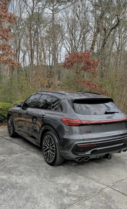 2025 Audi FY SQ5 - Image 3 of 15