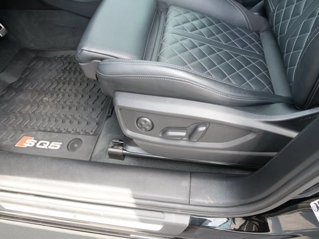 2025 Audi FY SQ5 - Image 15 of 20