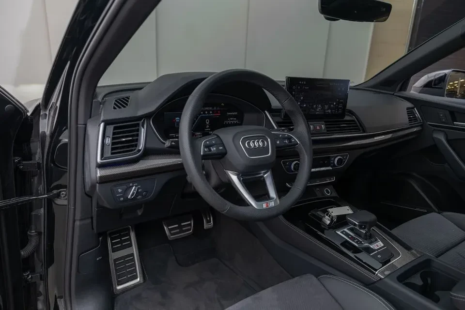 2025 Audi FY SQ5 - Image 11 of 19