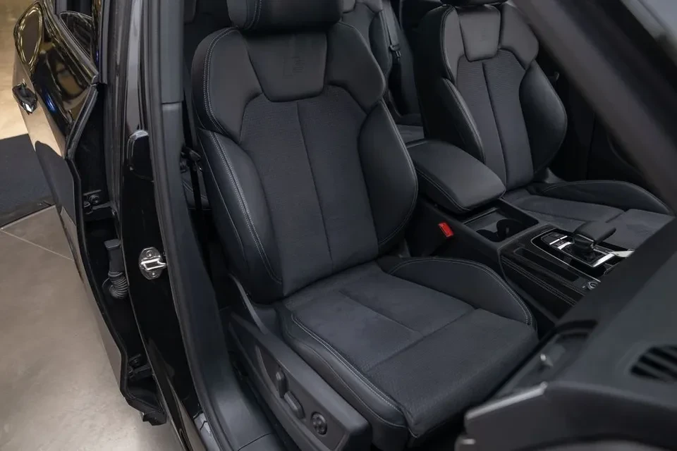 2025 Audi FY SQ5 - Image 15 of 19
