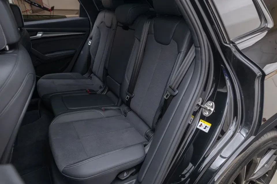 2025 Audi FY SQ5 - Image 17 of 19