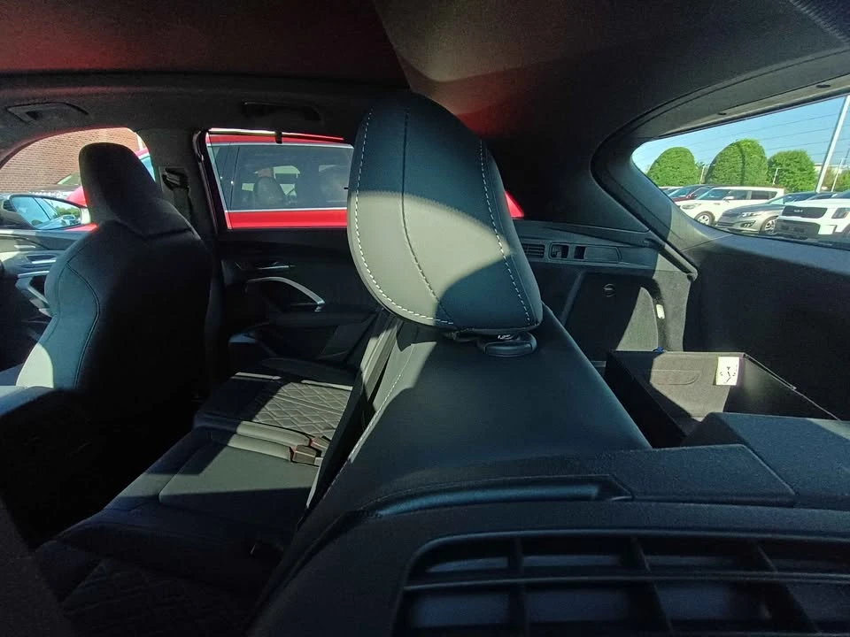 2025 Audi FY SQ5 - Image 15 of 20