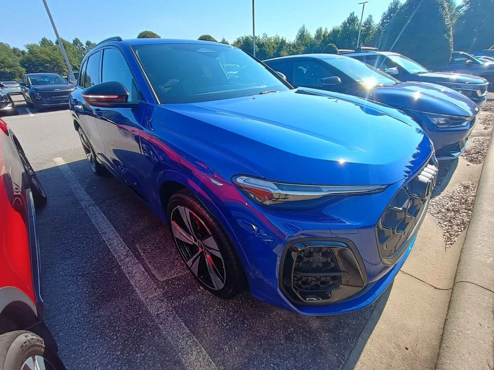 2025 Audi FY SQ5 - Image 6 of 20