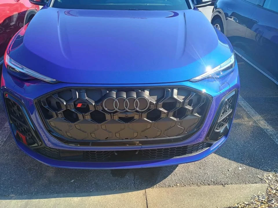 2025 Audi FY SQ5 - Image 8 of 20
