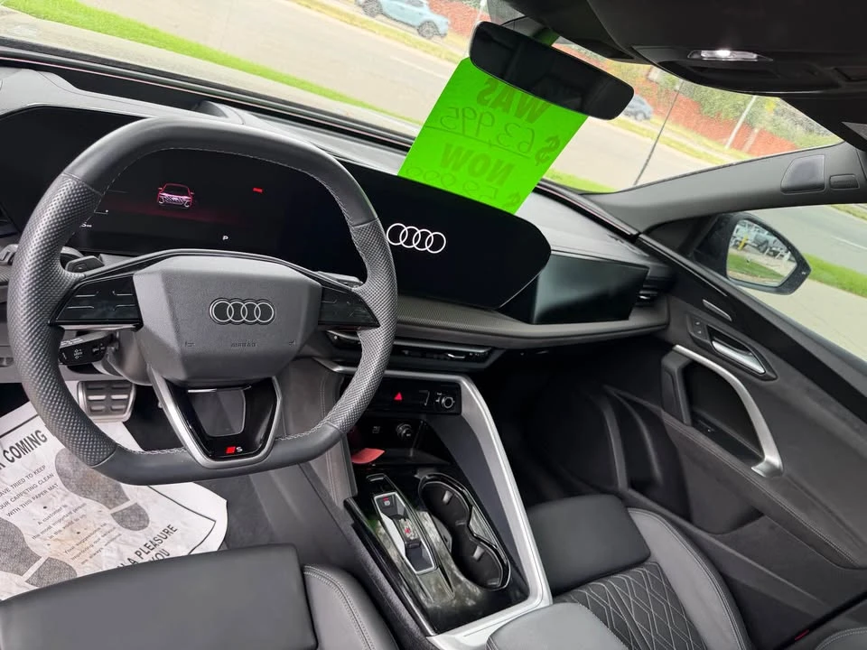 2025 Audi FY SQ5 - Image 10 of 17