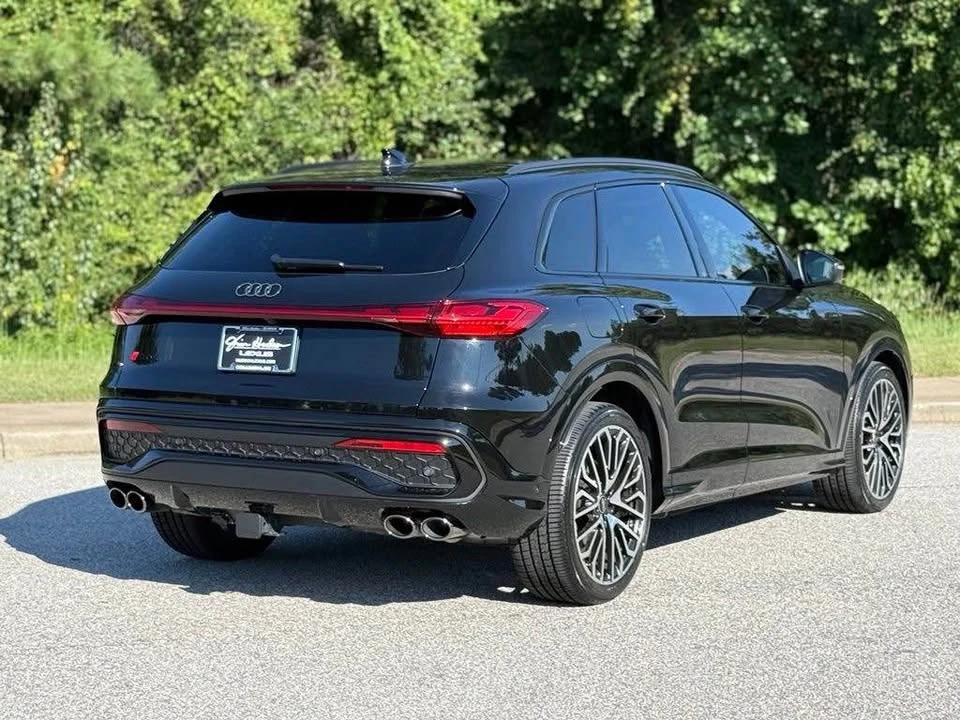 2025 Audi FY SQ5 - Image 9 of 17