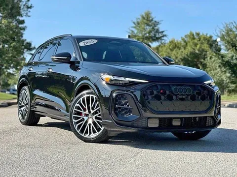 2025 Audi SQ5 Prestige