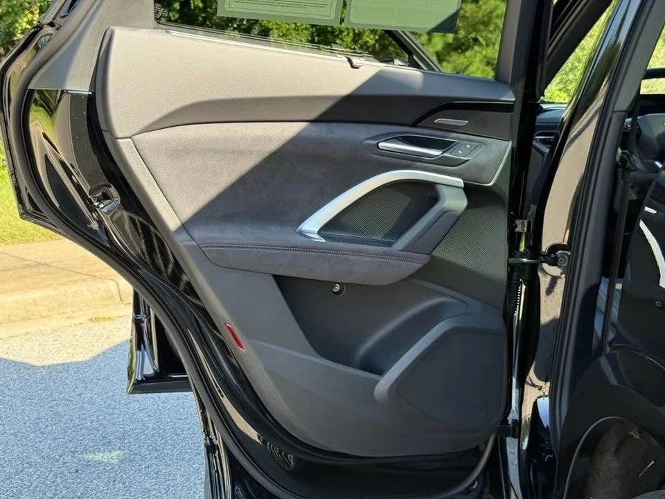 2025 Audi FY SQ5 - Image 16 of 17