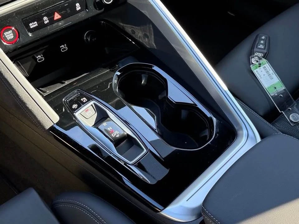 2025 Audi FY SQ5 - Image 15 of 17