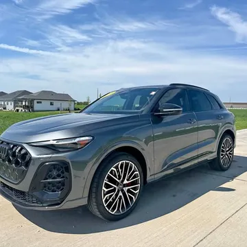 2025 Audi SQ5 Prestige