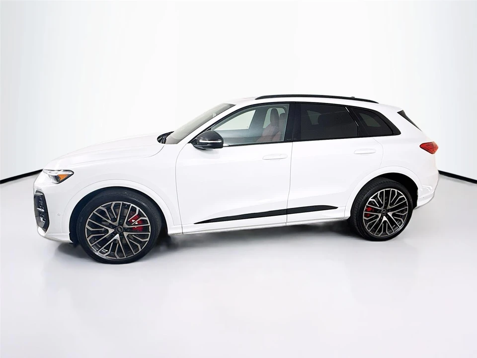 2025 Audi FY SQ5 - Image 4 of 14