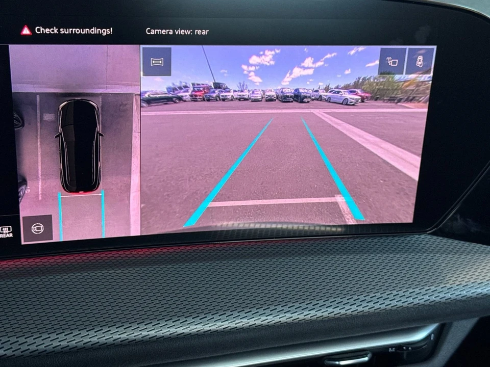 2025 Audi FY SQ5 - Image 22 of 31