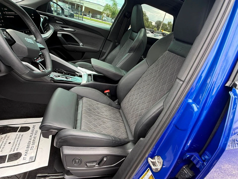2025 Audi FY SQ5 - Image 2 of 12