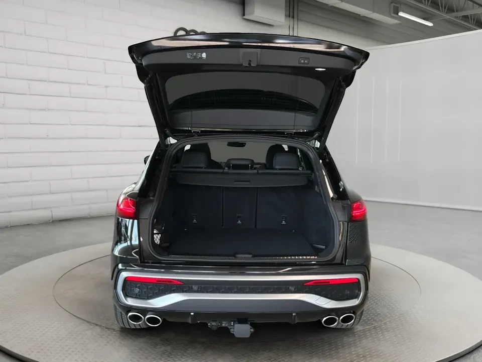 2025 Audi FY SQ5 - Image 9 of 20