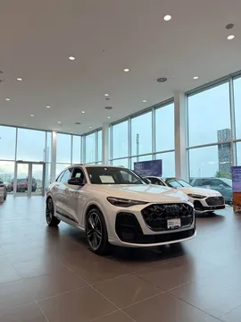 2025 Audi SQ5 Technik TFSI Quattro