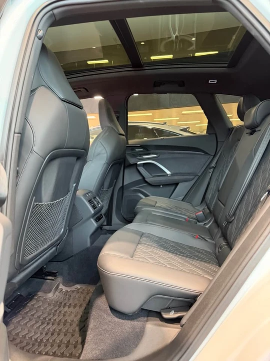 2025 Audi FY SQ5 - Image 17 of 18