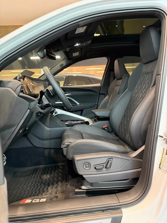 2025 Audi FY SQ5 - Image 16 of 18