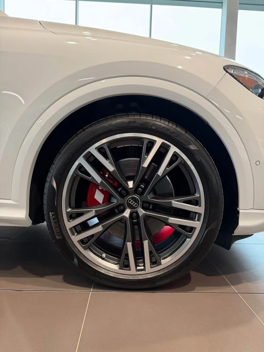 2025 Audi FY SQ5 - Image 5 of 18