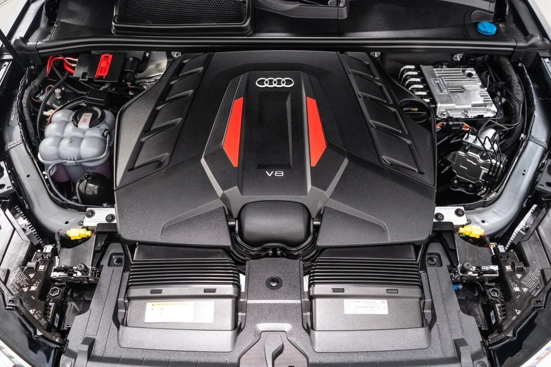 2025 Audi SQ7 - Image 12 of 12